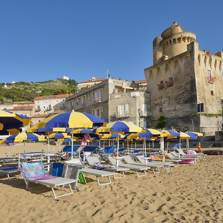 Hotel La Pergola サンタ・マリア・ディ・カステッラバーテ エクステリア 写真