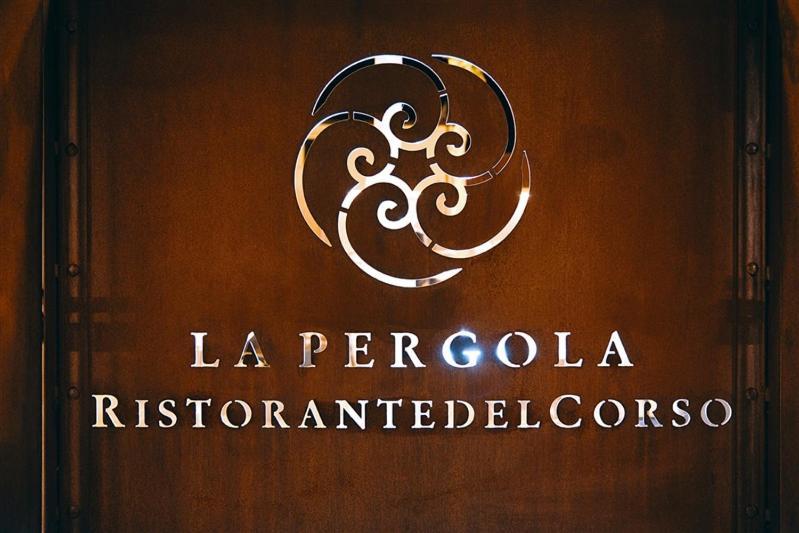 Hotel La Pergola サンタ・マリア・ディ・カステッラバーテ エクステリア 写真
